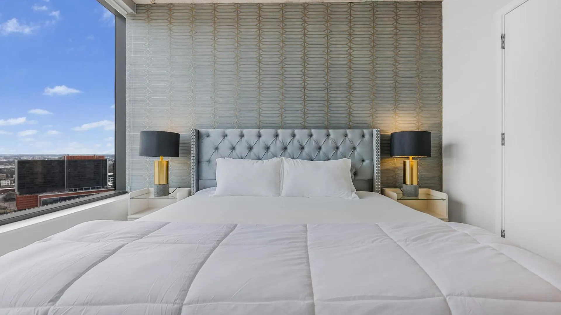 Appart hôtel Golden Luxe Suite Downtown Nashville